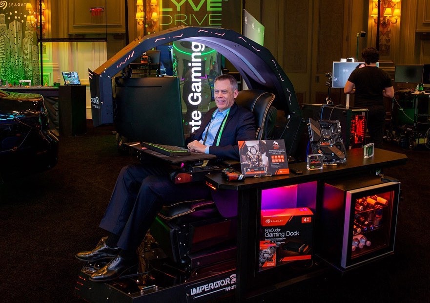 CES ホットインペラートワークス IW R1 コンピュータ - Office Furniture Commercial のレビューと価格